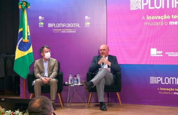 Ministro Milton Ribeiro no lançamento da regulamentação do Diploma Digital - (Foto: MEC/Divulgação)