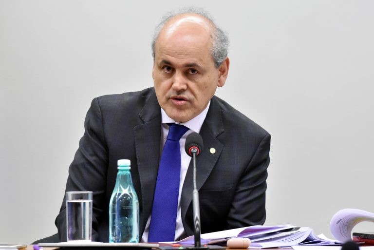 Fruet quer fortalecer a preservação do patrimônio histórico nacional - (Foto: Reila Maria/Câmara dos Deputados)