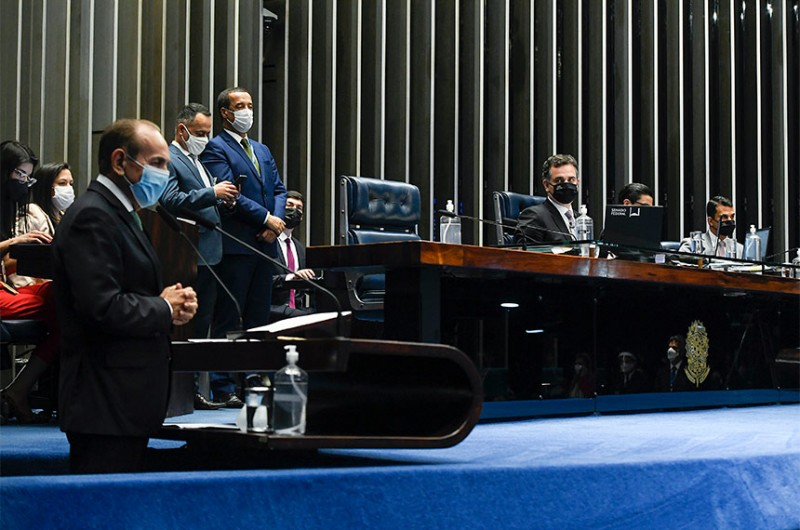 Com relatoria do senador Marcelo Castro, projeto permite que gestores públicos que foram punidos apenas com multa por irregularidades nas contas, não fiquem inelegíveis. Proposta vai a sanção