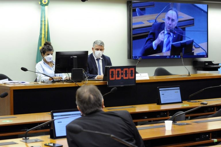 Debate ocorreu nas comissões da Pessoa Idosa e do Consumidor - (Foto: cle)