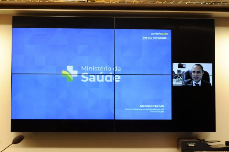 Merched de Oliveira destacou o ConectSUS, que mostra o histórico de vacinação contra a Covid-19 - (Foto: Gustavo Sales/Câmara dos Deputados)