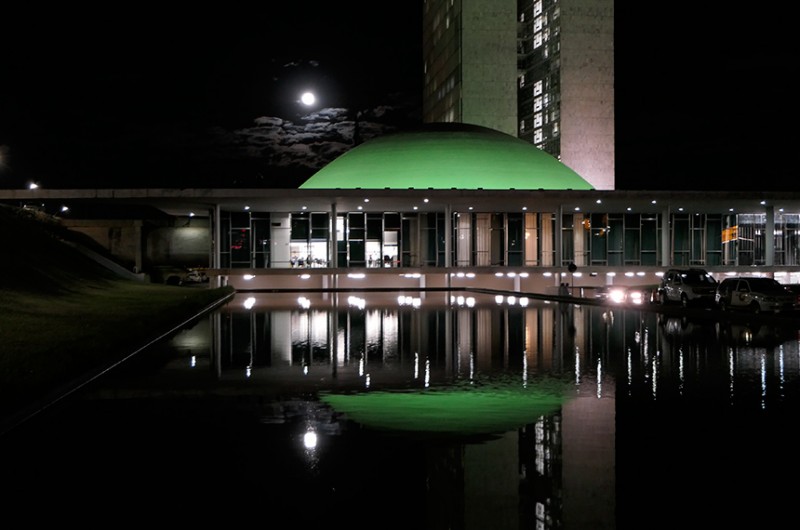 O Senado Federal ficará iluminado de verde, desta sexta-feira (24) até quarta-feira (29) - Roque de Sá/Agência Senado