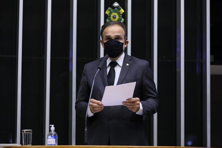 Hugo Leal, relator do projeto de lei - (Foto: Najara Araujo/Câmara dos Deputados)