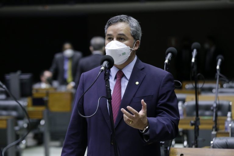 Efraim Filho, autor do projeto de lei - (Foto: Michel Jesus/Câmara dos Deputados)