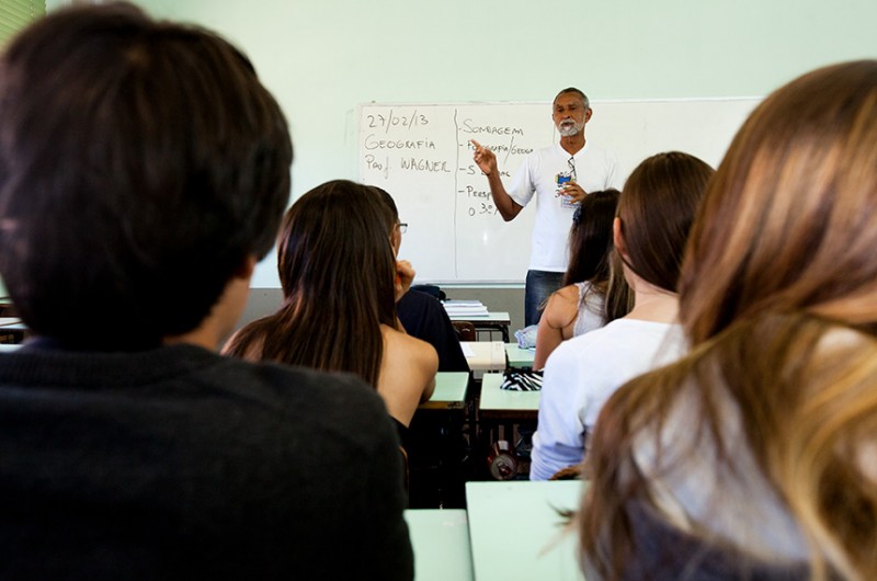 A sessão especial em homenagem ao Dia do Professor será realizada no dia 18 de outubro em horário ainda a ser definido. - Claudio Fachel/Palácio Piratini