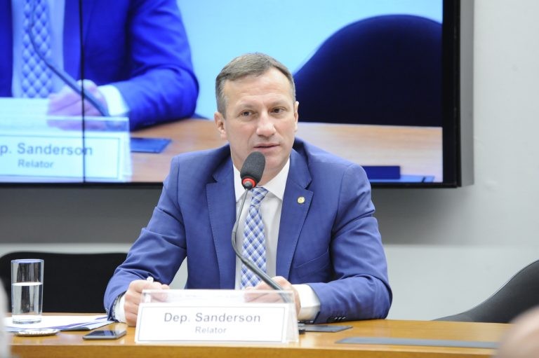 Sanderson: realocação de verbas do fundo não é adequada na atual crise econômica - (Foto: Gustavo Sales/Câmara dos Deputados)