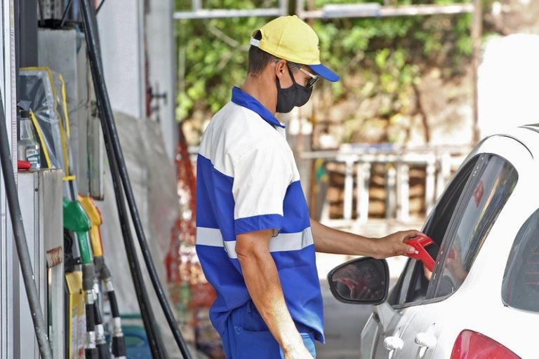 Preço da gasolina avançou mais de 31% no acumulado deste ano até agosto - (Foto: Carol Garcia/GOVBA)