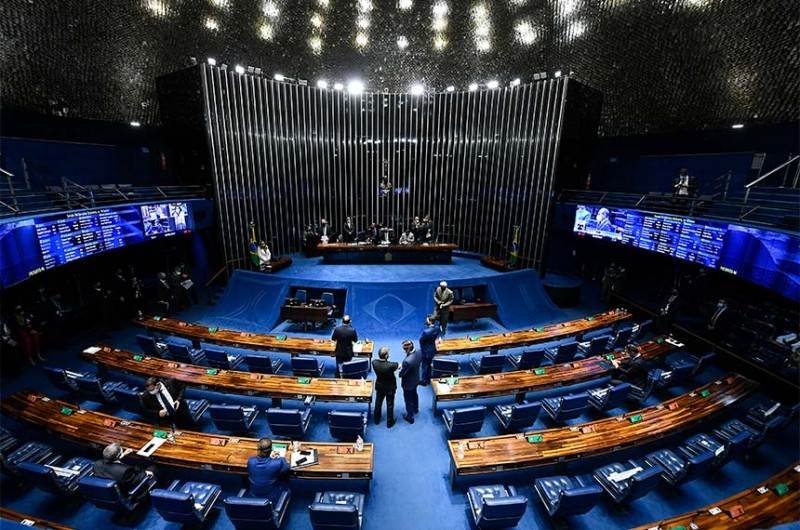 O projeto, que foi aprovado na Câmara no final de setembro, estabelece fundamentos e princípios para o desenvolvimento e a aplicação da inteligência artificial no Brasil