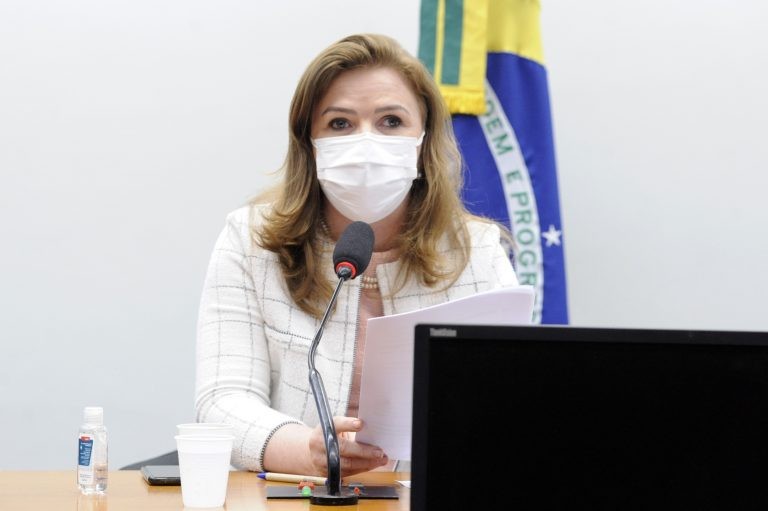 Leandre: intenção é proteger a criança - (Foto: Gustavo Sales/Câmara dos Deputados)
