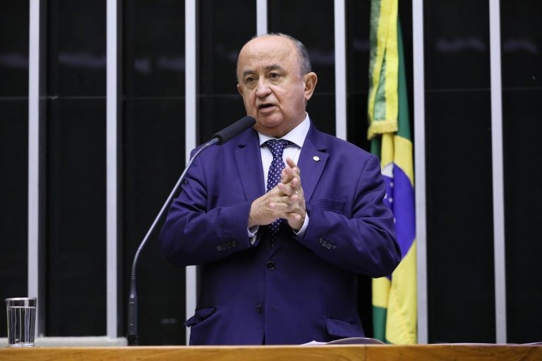  Júlio Cesar: o total a mais a repassar será de R$ 1,5 bilhão em 2023 - (Foto: Cleia Viana/Câmara dos Deputados)