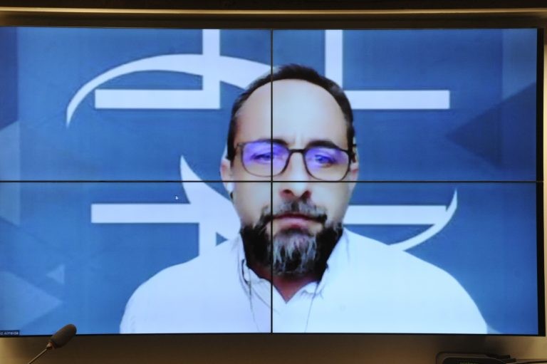 Caio de Almeida: fabricação tem de respeitar critérios de biossegurança e manejo - (Foto: Gustavo Sales/Câmara dos Deputados)