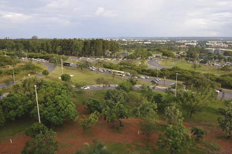 Vista aérea da entrada do Parque da Cidade, onde será construído o viaduto - (Foto: Renato Araújo/Agência Brasília.)