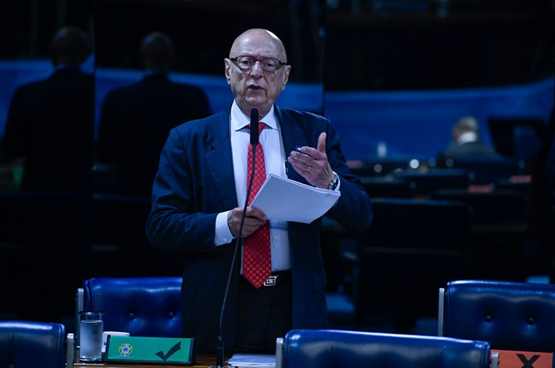 Senador Esperidião Amin (PP-SC) pediu que o presidente do Senado interfira e marque a sabatina de André Mendonça na CCJ