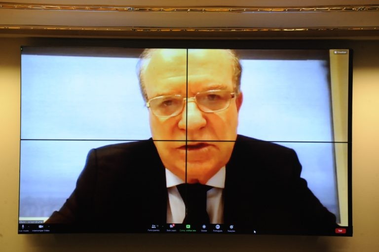 Edio Lopes: setor deve ajudar a economia do Pais, sem prejudicar o meio ambiente - (Foto: Gustavo Sales/Câmara dos Deputados)