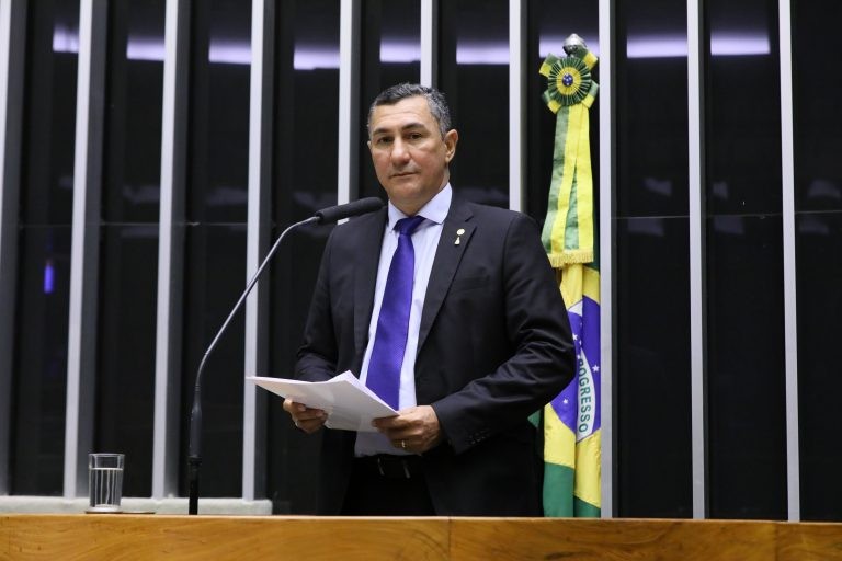 Jesus Sérgio recomendou a aprovação de substitutivo - (Foto: Cleia Viana/Câmara dos Deputados)