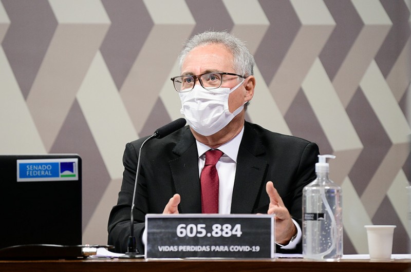 Segundo o senador Renan Calheiros (MDB-AL), a nova versão do relatório da CPI da Pandemia, trouxe uma série de "melhorias" e "aprofundamentos" - Pedro França/Agência Senado