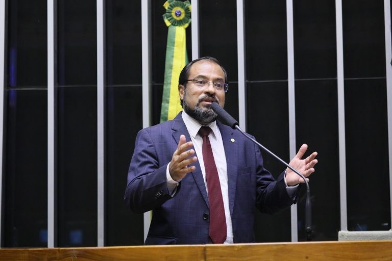 Capiberibe: criação do fundo é uma reparação histórica - (Foto: Cleia Viana/Câmara dos Deputados)