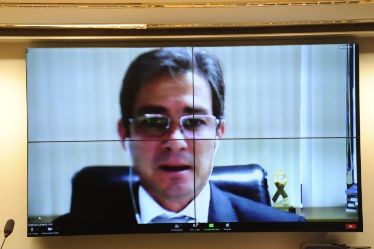 Frederico Carneiro: adesão ao cadastro será voluntária - (Foto: Gustavo Sales/Câmara dos Deputados)