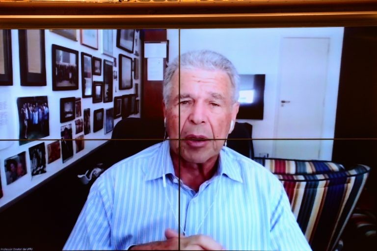 Jerson Kelman: é preciso analisar os vários usos da água - (Foto: Nilson Bastian/Câmara dos Deputados)