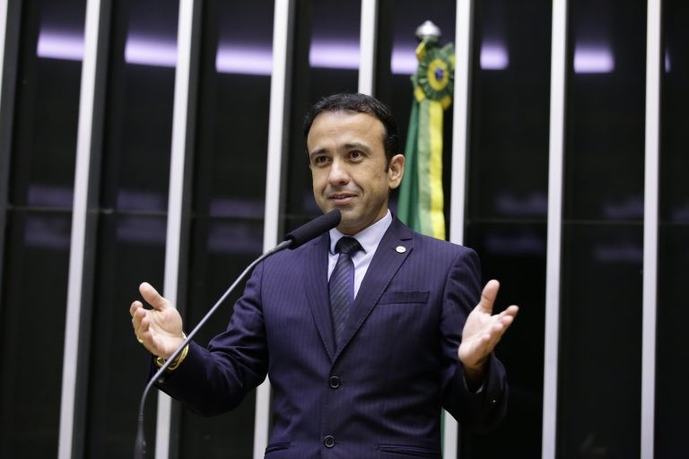 Marques: proteger seu patrimônio cultural significa proteger bens associados a seus valores - (Foto: Acervo Câmara dos Deputados)