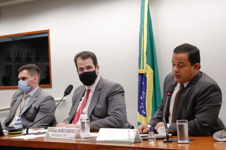 Aureo: fraudes aumentam custos de um sistema já pressionado pela política de preços da Petrobras - (Foto: Marina Ramos/Câmara dos Deputados)
