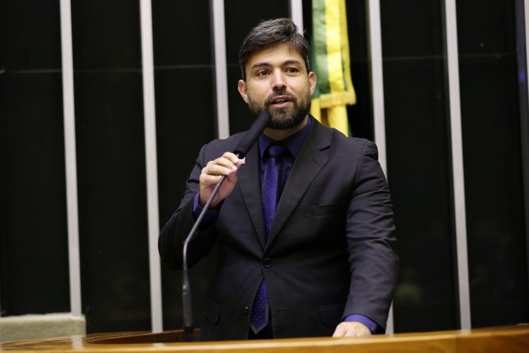 Pedro Lucas Fernandes defendeu o aprofundamento do debate na Câmara - (Foto: Michel Jesus/Câmara dos Deputados)