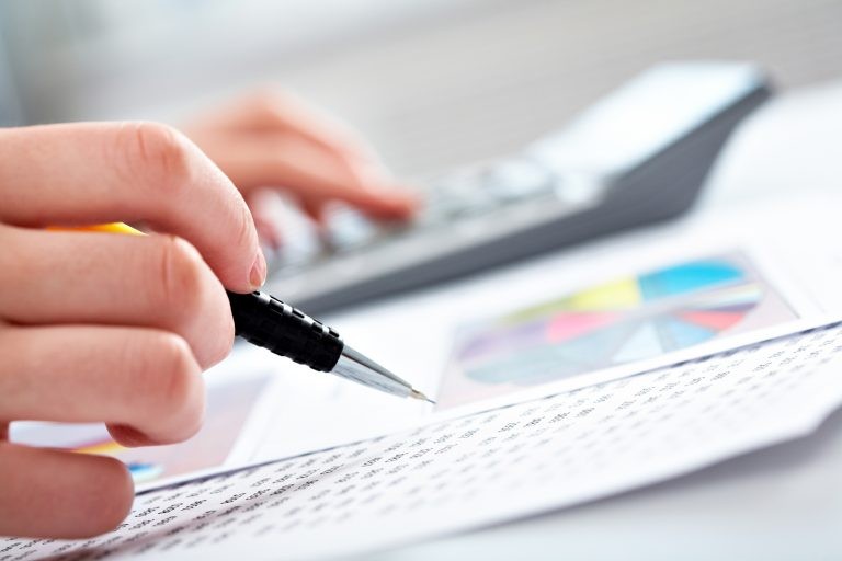 União deve ficar com R$ 49 bi após repartição com estados e municípios - (Foto: Depositphotos)