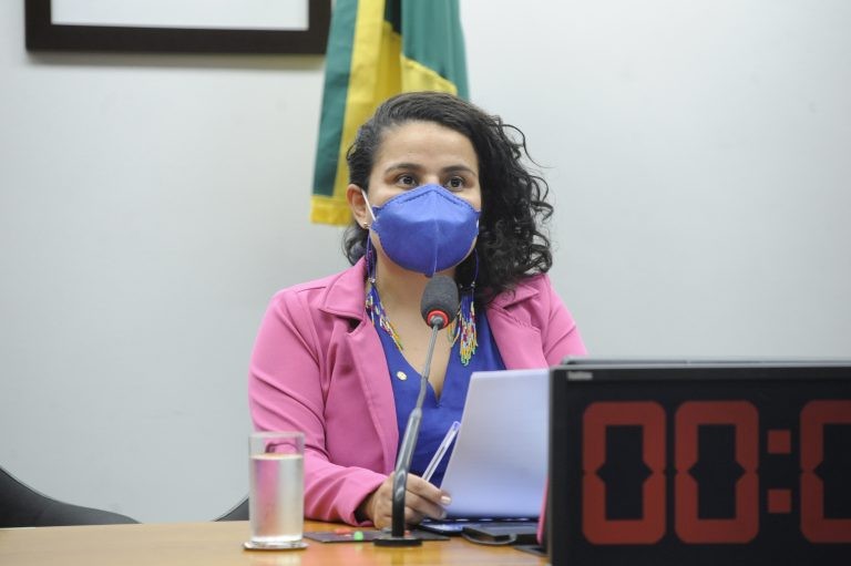 Isolamento social agravou problemas psíquicos na população - (Foto: Depositphotos)