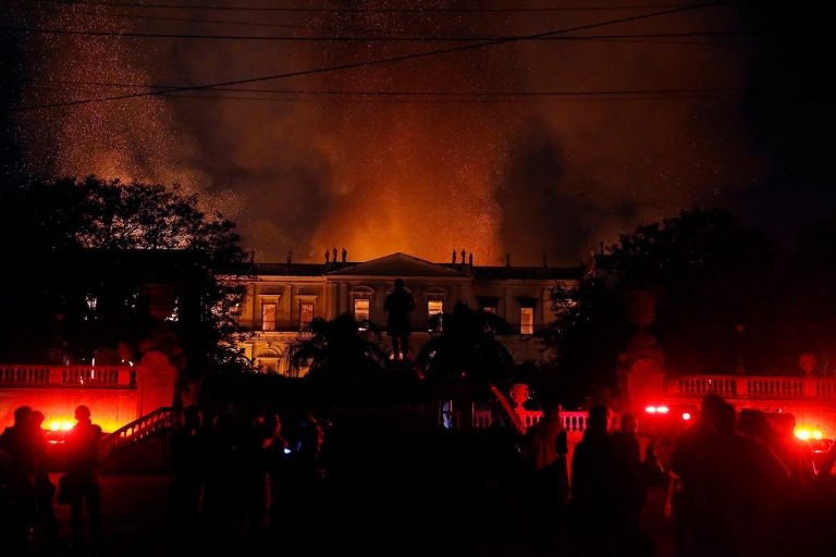 Incêndio em 2018 destruiu grande parte do acervo do Museu Nacional - (Foto: Tania Rego/Agencia Brasil)