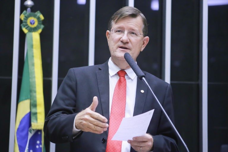 José Ricardo: é preciso que o governo reative estruturas que cuidam da segurança alimentar da população - (Foto: Paulo Sérgio/Câmara dos Deputados)