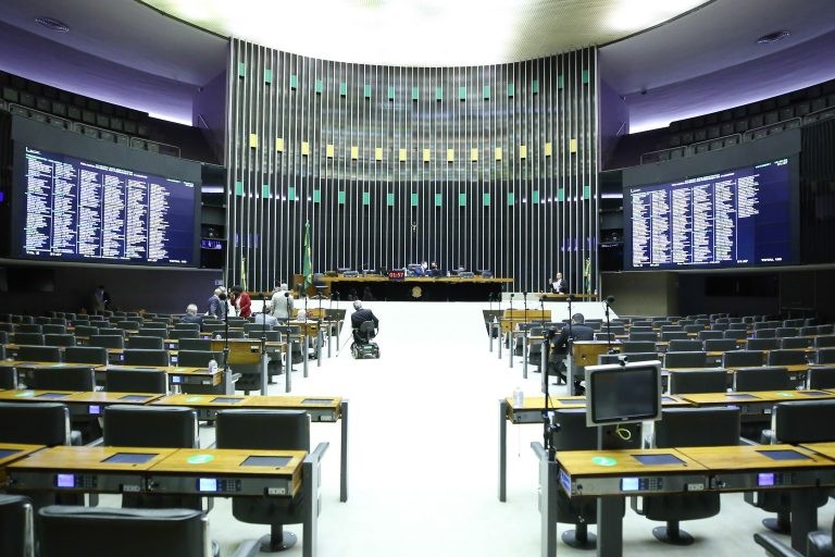 Plenário da Câmara durante sessão deliberativa - (Foto: Antônio Augusto/Câmara dos Deputados)