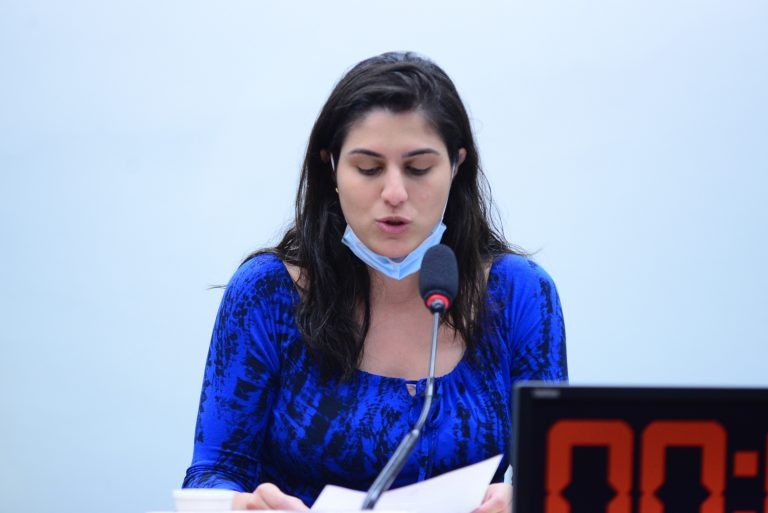 Chris Tonietto alertou para a escassez de informações seguras sobre o novo coronavírus - (Foto: Billy Boss/Câmara dos Deputados)