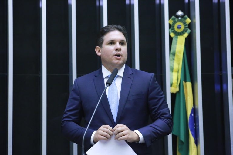 Hugo Motta, relator do projeto de lei - (Foto: Paulo Sergio/Câmara dos Deputados)