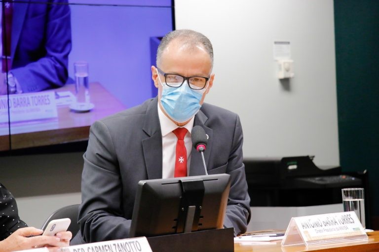 Antonio Barra Torres: a guerra contra a Covid ainda não acabou - (Foto: Marina Ramos/Câmara dos Deputados)