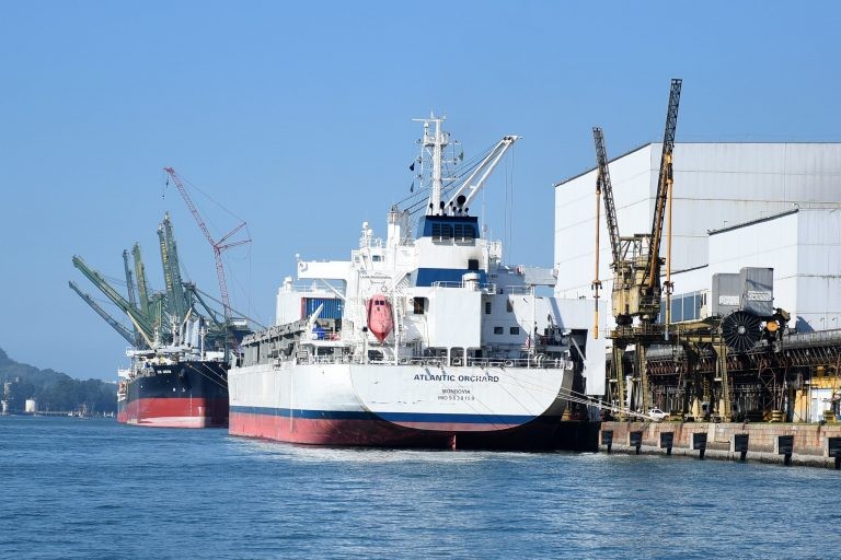 Navios terão de se submeter a inspeções periódicas pelo Comando da Marinha - (Foto: Ricardo Botelho/MInfra)