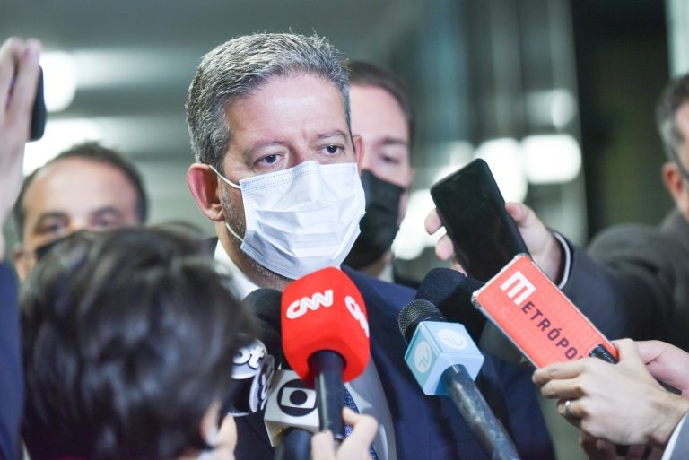 Arthut Lira disse que governadores devem cobrar do Senado: 