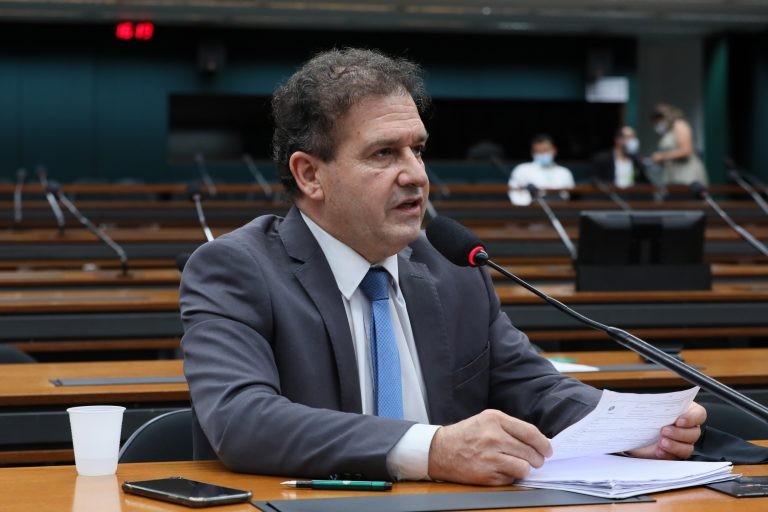 Pompeo de Mattos: maior vulnerabilidade de saúde dos idosos justifica a medida - (Foto: Cleia Viana/Câmara dos Deputados)