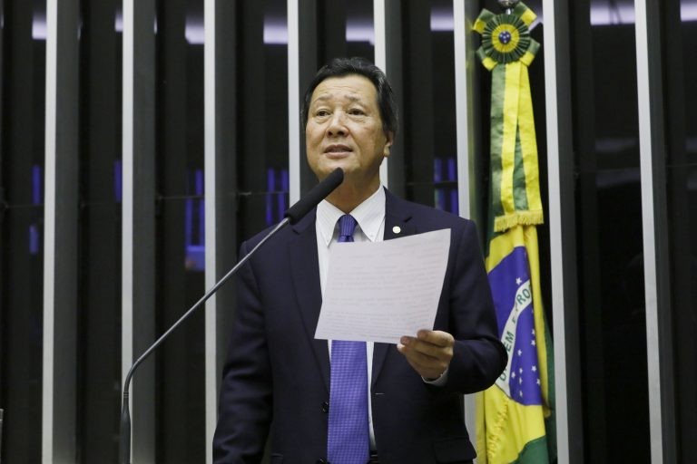 Nishimori: uma horta assegura a oferta de alimentos e melhora a qualidade da alimentação - (Foto: Pablo Valadares/Câmara dos Deputados)