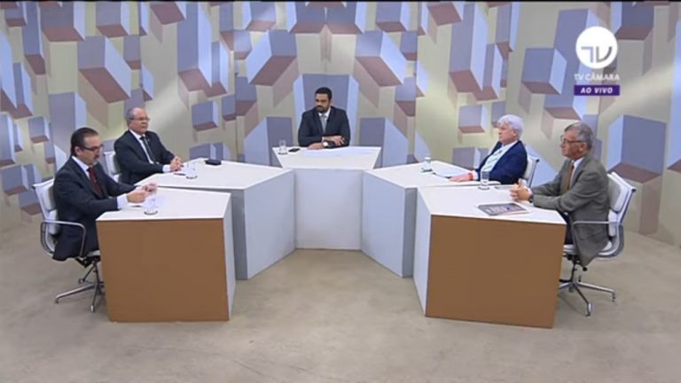 Emissoras como a TV Câmara poderão ser beneficiadas com a proposta - (Foto: Câmara dos Deputados)