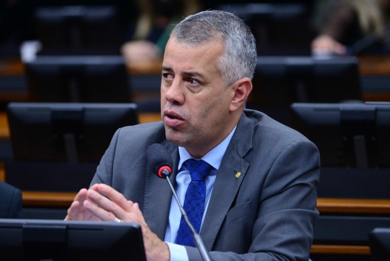 Evair Vieira de Melo afirma que a pandemia atingiu duramente os caminhoneiros - (Foto: Billy Boss/Câmara dos Deputados)