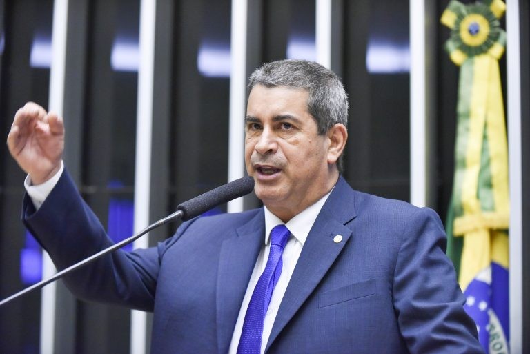 Coronel Tadeu espera votação de matéria ainda hoje - (Foto: Zeca Ribeiro/Câmara dos Deputados)