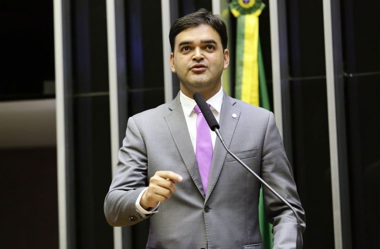 Pereira Júnior: negar a representação prejudica as pessoas menos favorecidas - (Foto: Maryanna Oliveira/Câmara dos Deputados)