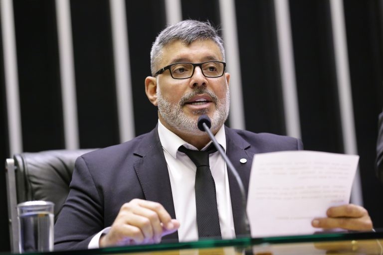 Alexandre Frota: a sociedade merece ter informações completas e claras - (Foto: Michel Jesus/ Câmara dos Deputados)