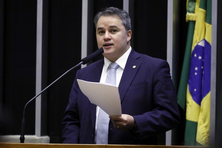 Efraim Filho: mudanças vão melhorar o ambiente de negócios no País - (Foto: Najara Araujo/Câmara dos Deputados)