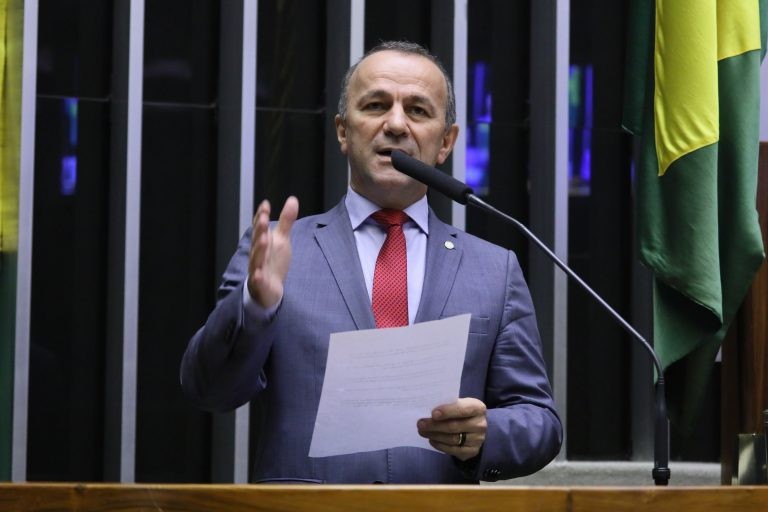 Helder Salomão e outros 6 deputados querem que o Estado se responsabilize pela morte do congolês - (Foto: Cleia Viana/Câmara dos Deputados)