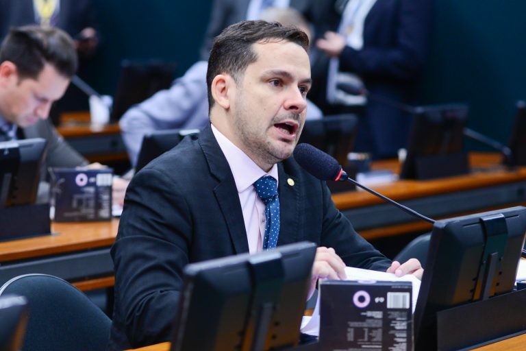 Capitão Alberto Neto, autor do projeto de lei - (Foto: Billy Boss/Câmara dos Deputados)