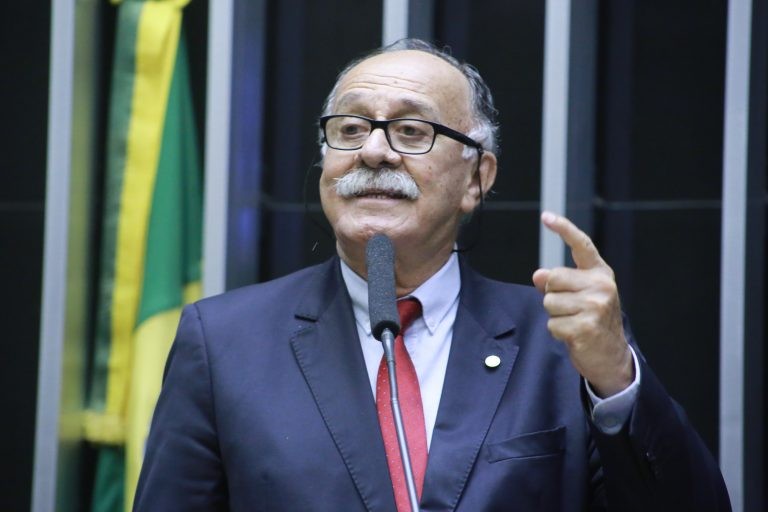 O autor da proposta, deputado Paulo Ramos - (Foto: Paulo Sérgio/Câmara dos Deputados)