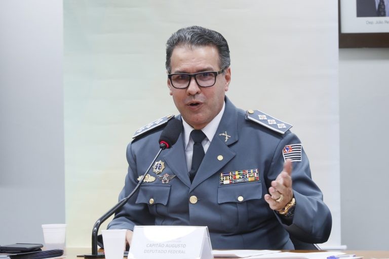 Capitão Augusto: o principal é investir nos policiais - (Foto: Luis Macedo/Câmara dos Deputados)