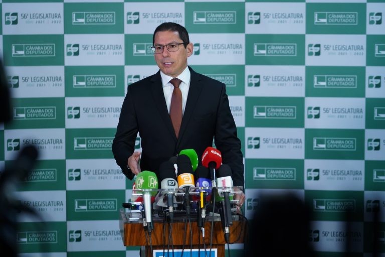 Marcelo Ramos ressalta a importância da liberdade de expressão - (Foto: Pablo Valadares / Câmara dos Deputados)