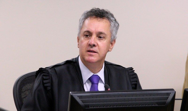 O desembargador Gebran Neto, do TRF-4: 'Atuamos com absoluta independência' - (Foto: Flickr/TRF4)